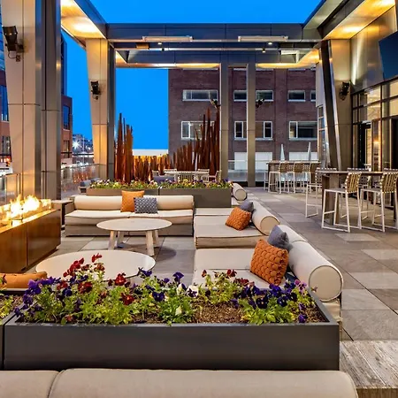 Hyatt House Indianapolis Downtown Hotel